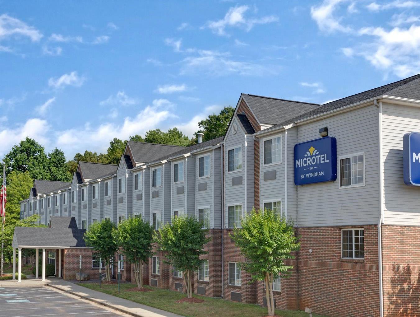 Microtel Inn By Wyndham University Place Charlotte Exterior photo